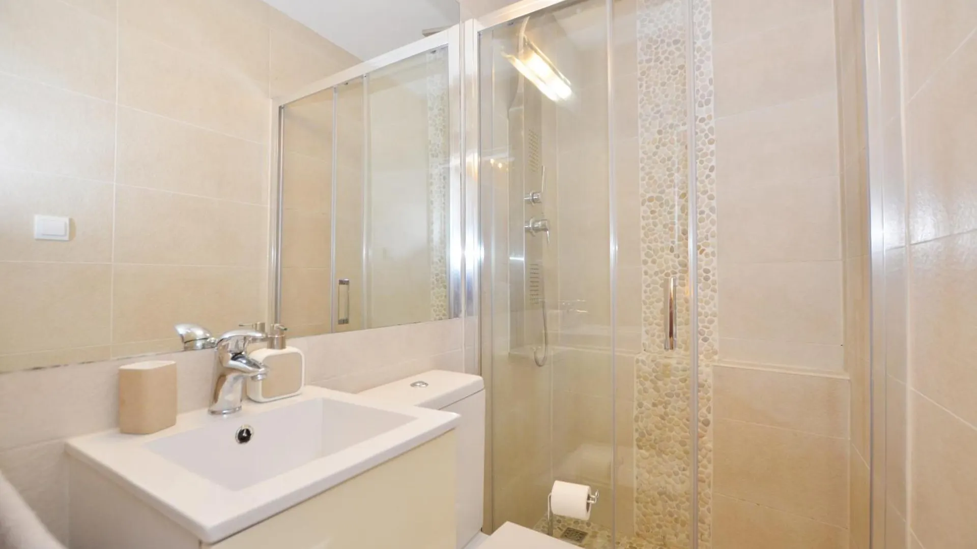 Oliva & Lavanda Studios Rovinj 0*,  Hırvatistan